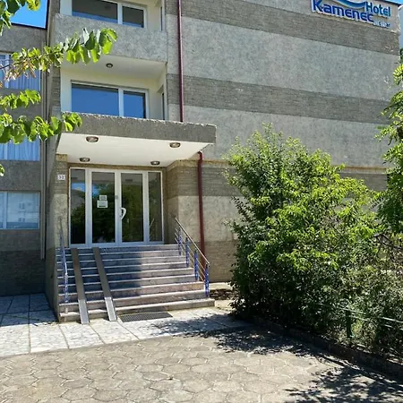 Kamenec Budget 호텔 네세부르